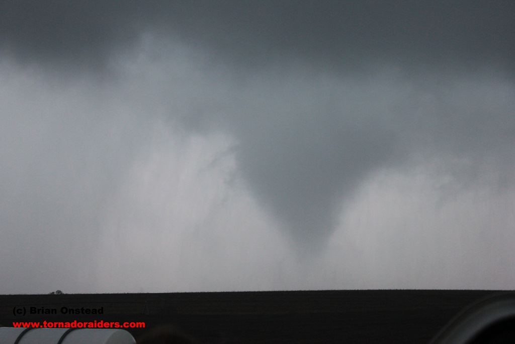 Tornado 3 miles west of Hardy in Nuckolls County. Photo courtesy of Brain Onstead.
