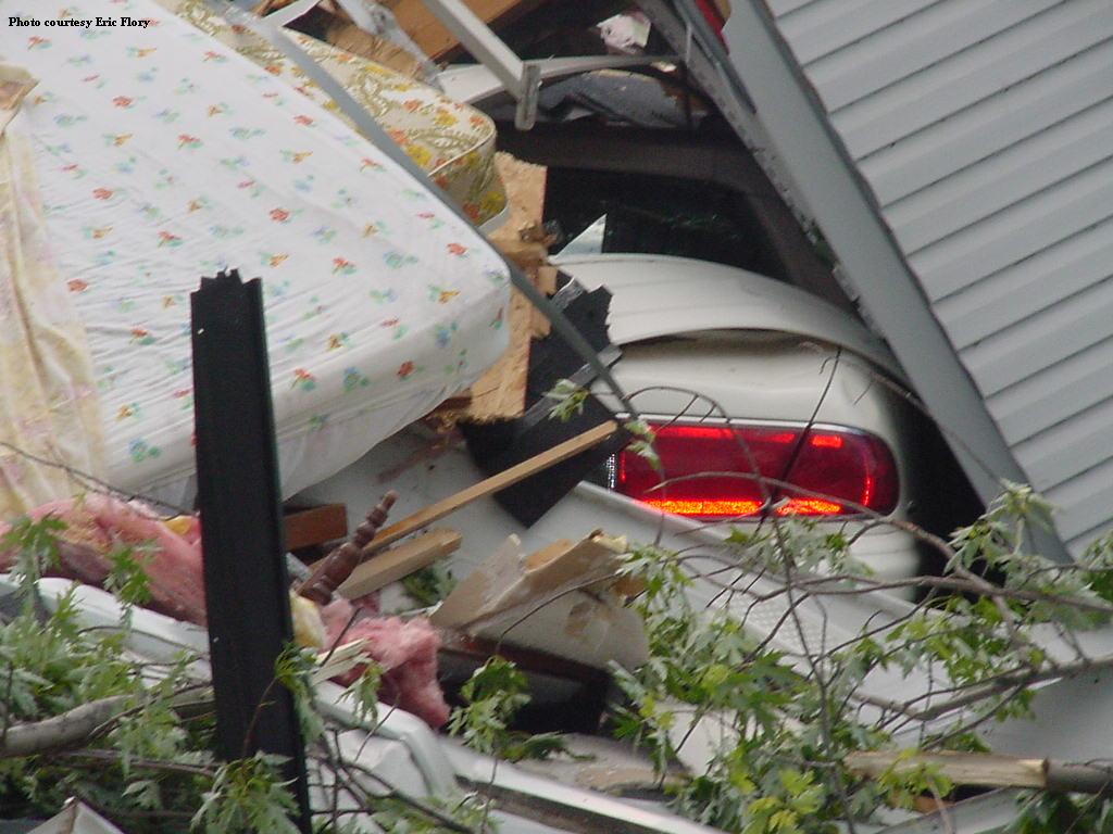 Peru tornado damage May 30, 2004