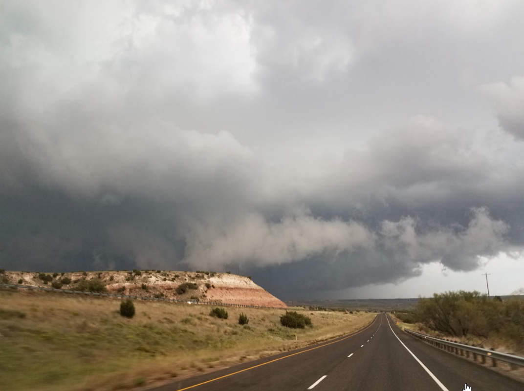 Thunderstorm tracking between Crosbyton and Dickens Sunday evening (17 September 2017). The picture is courtesy of Jan Worsham.
